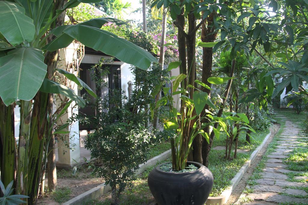 Villa Amalia Siem Reap Buitenkant foto