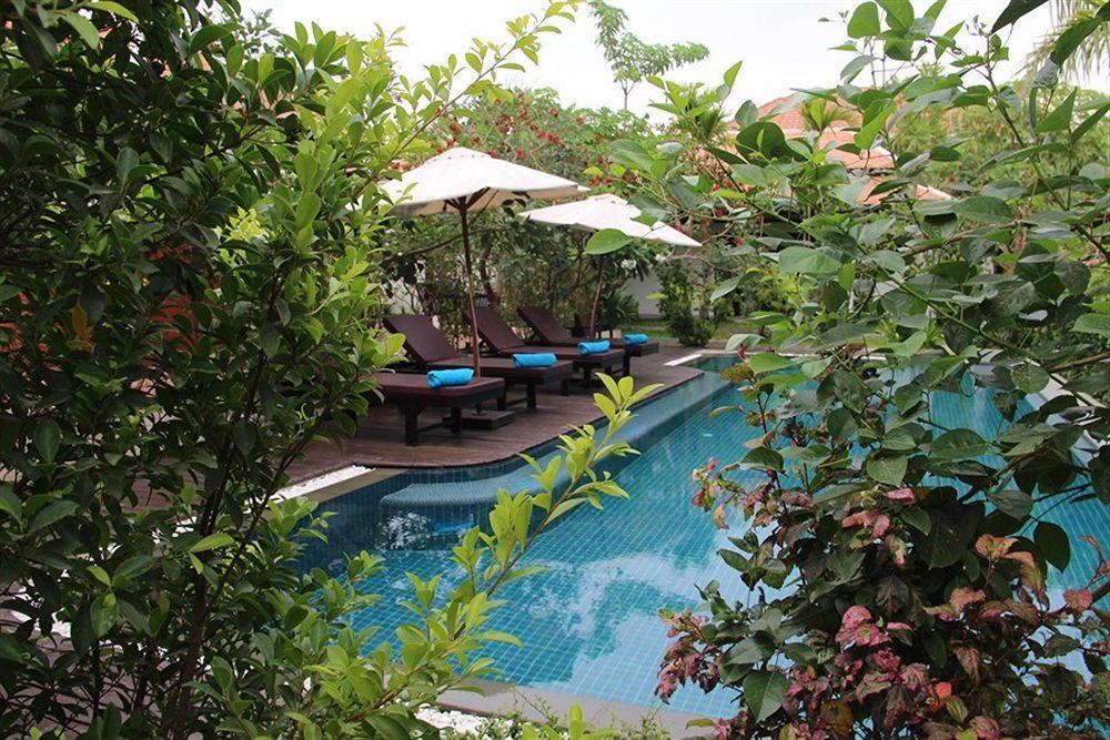 Villa Amalia Siem Reap Buitenkant foto