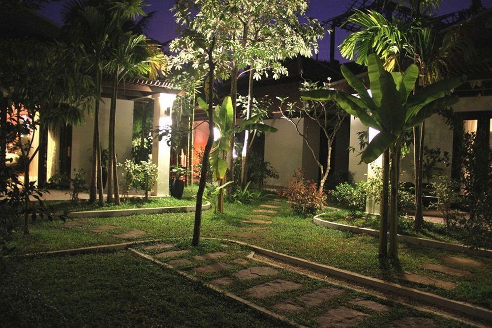 Villa Amalia Siem Reap Buitenkant foto