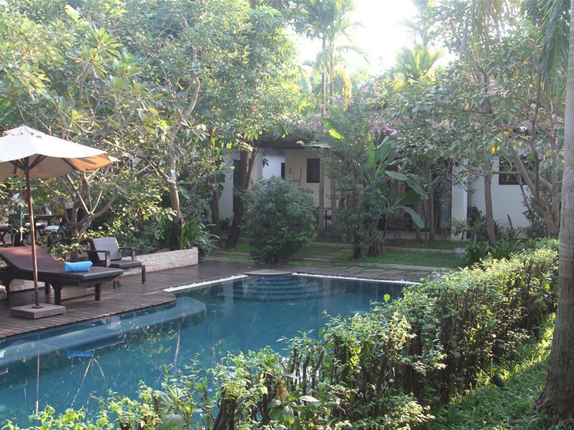 Villa Amalia Siem Reap Buitenkant foto